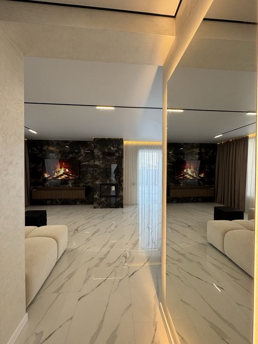 Дуплекс з меблями та технікою , 2.6 сотки землі