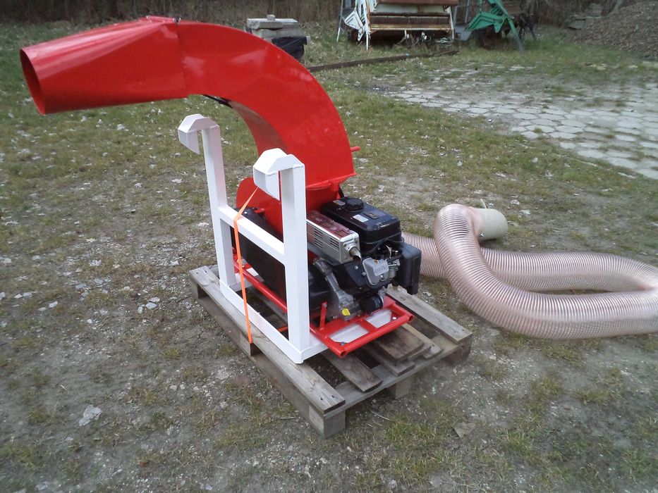 Odkurzacz spalinowy TURBINA DO LIŚCI ZAWIESZANY na burtę