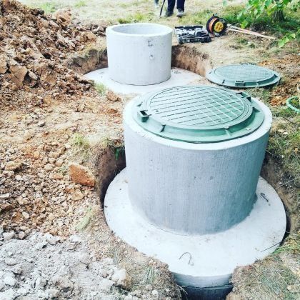 Копаємо септики вигрібні ями з армованих бетонних кілець М350