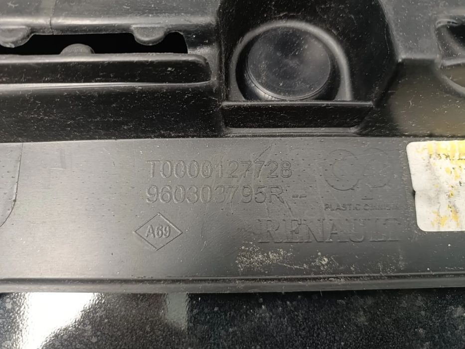 Spoiler / aileron da tampa da mala RENAULT Clio IV Grandtour (KH_)