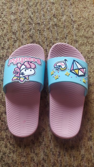 Шльопанці сланці