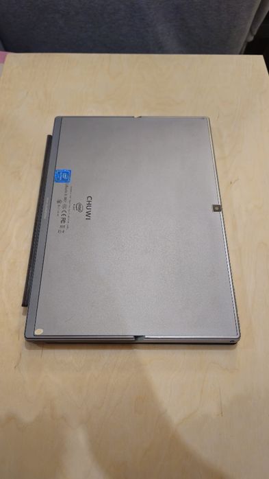 Tablet Chuwi UBook X 12" 8GB/256GB + Teclado + Carregador
