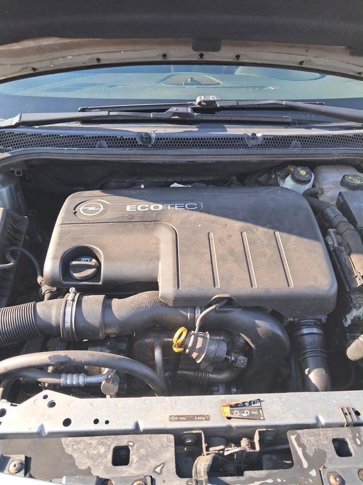 Opel Astra J 1.7 CDTI Combi kombi