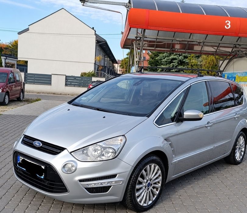 Ford S-Max