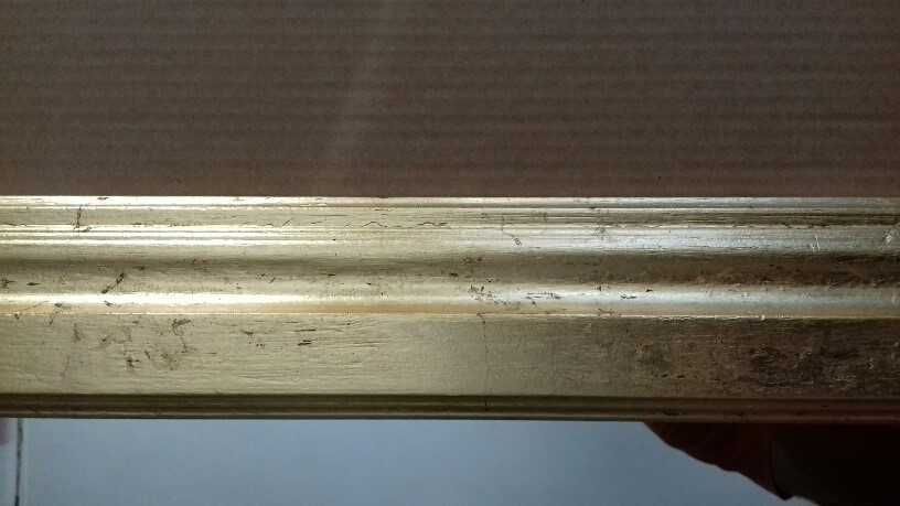 Espelho com moldura de madeira e folha de ouro - como novo