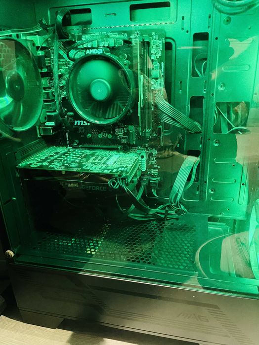 Bundle | Ryzen 5 3600+MSI B450M+16GB 3200MHz+SSD 240GB Windows 11 pro