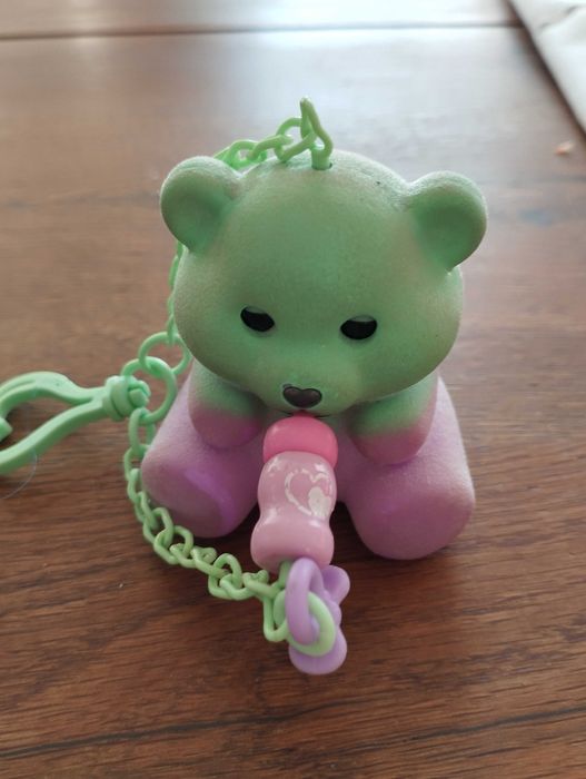 Miś Epiś.        .