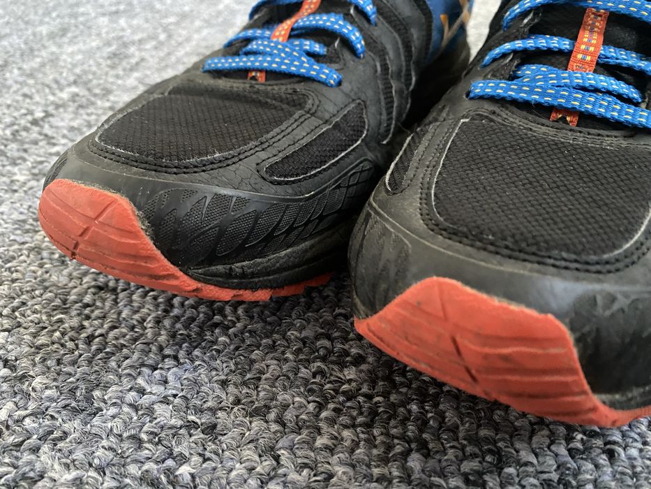Кросівки asics 48 р