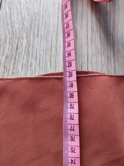 Krótka sukienka koralowa