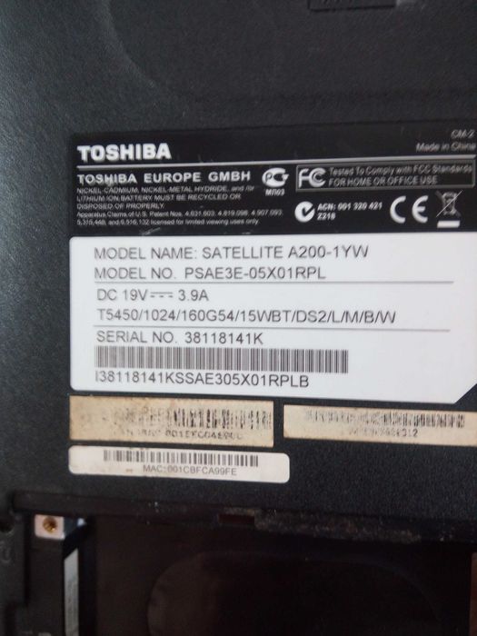 Toshiba A200 - klapa+matryca+wifi+kamera+taśma+zawiasy