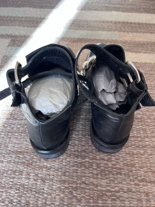 Botins pretos Eureka