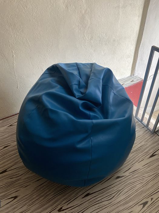 Puff azul pouco usado