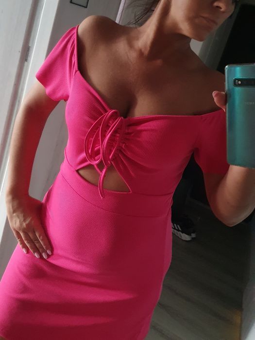 Sukienka nowa różowa