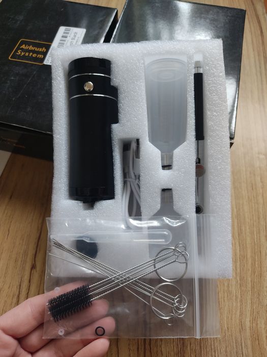 Аерограф акумуляторний,покраска,компресор,топ