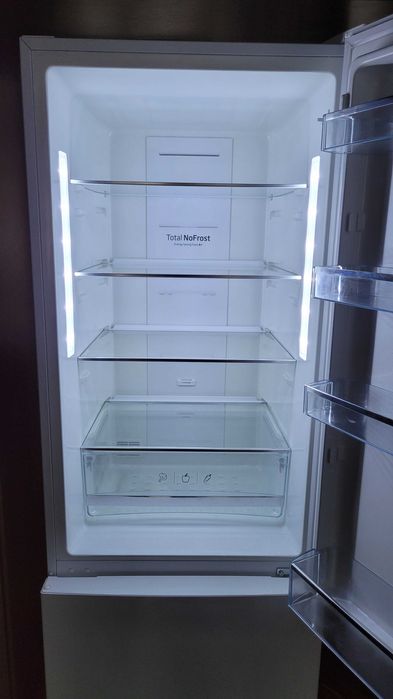 Lodówka Amica na części, model FK321.4DF