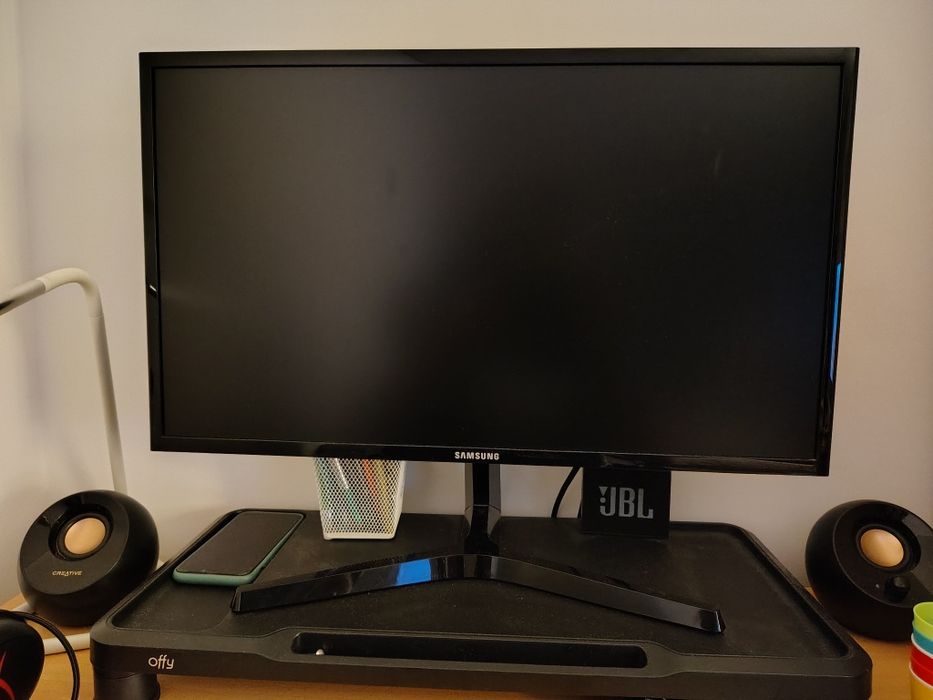 Ecrã de 24" Samsung IPS