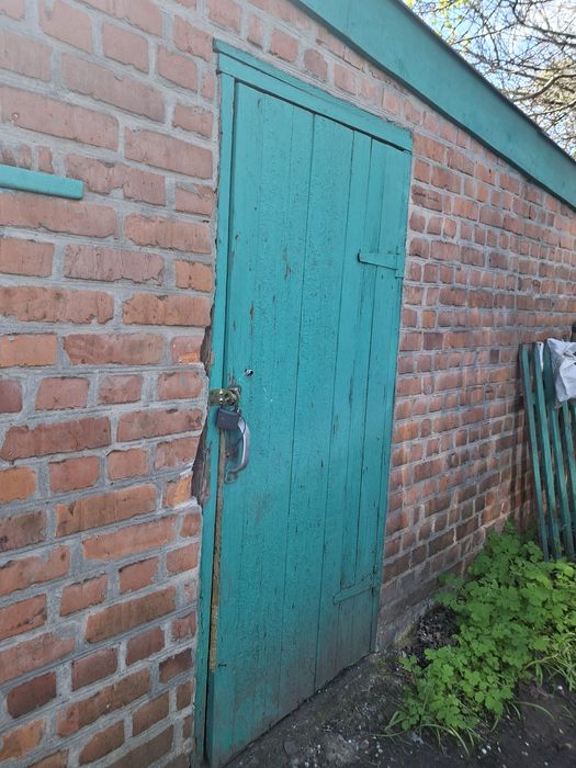 Продам дом в Черкасской Лозовой Центр