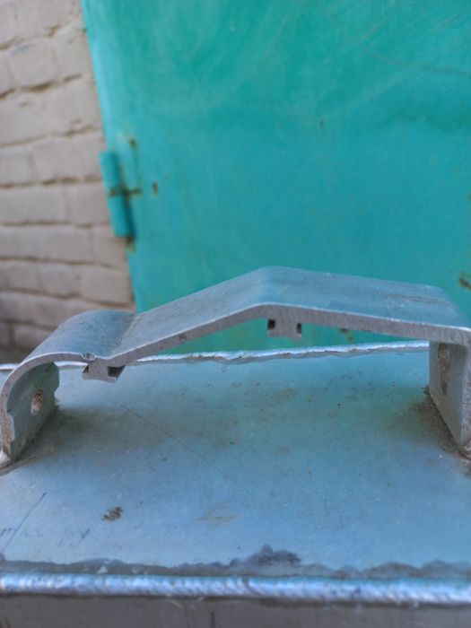 Канистра под бензин алюминиевая, б/у