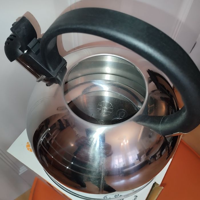 Czajnik Felix nowy 2.5l