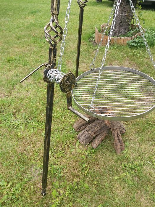 Grill trójnóg z rusztem i korbką 50cm gratis+łańcuch