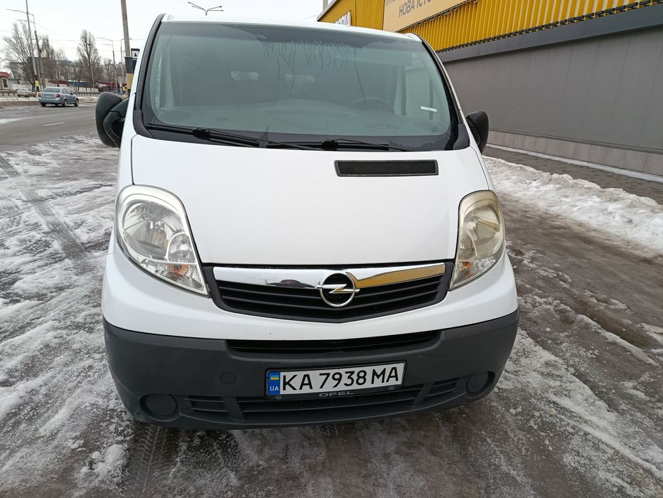 Продам Опель Віваро