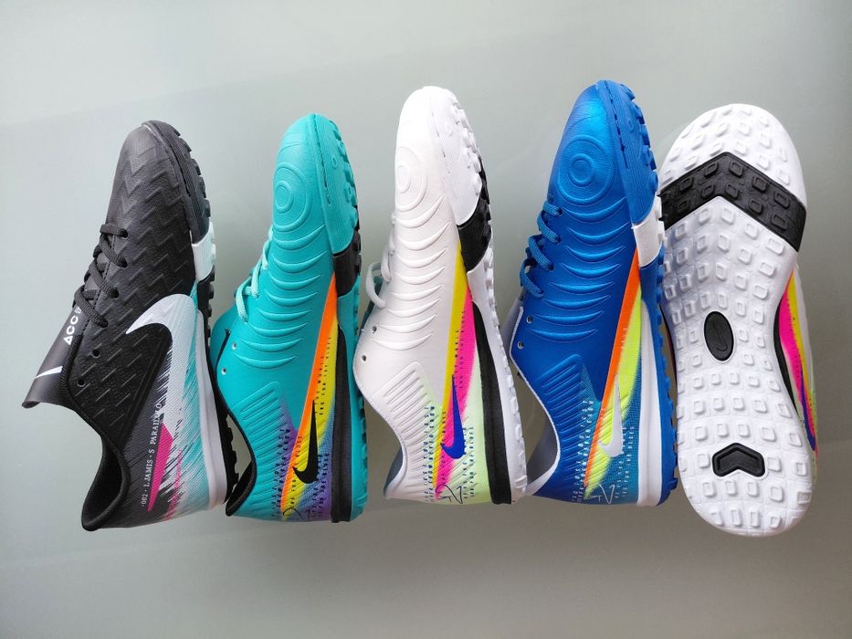 Бампи Найк сороконіжки Аірзум копи дитячі Nike
