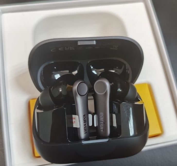 Бездротові навушники EarFun Air Pro 4+