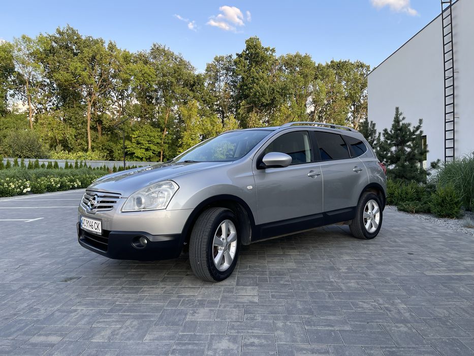 Nissan Qashqai+2