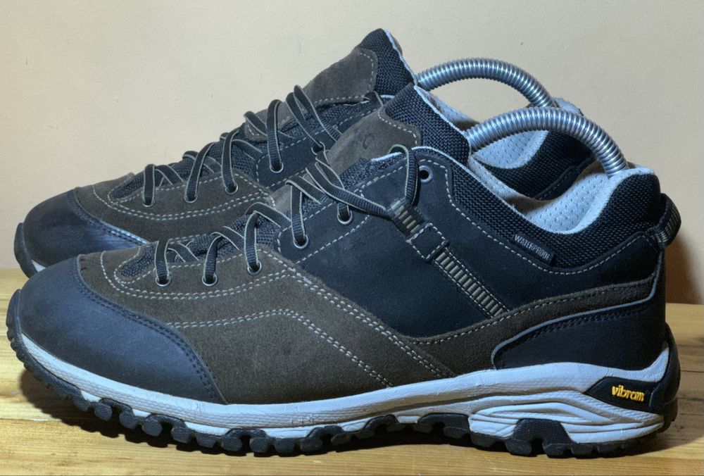 Трекінгові кросівки Ktic Waterproof. Розмір 41(26 см)