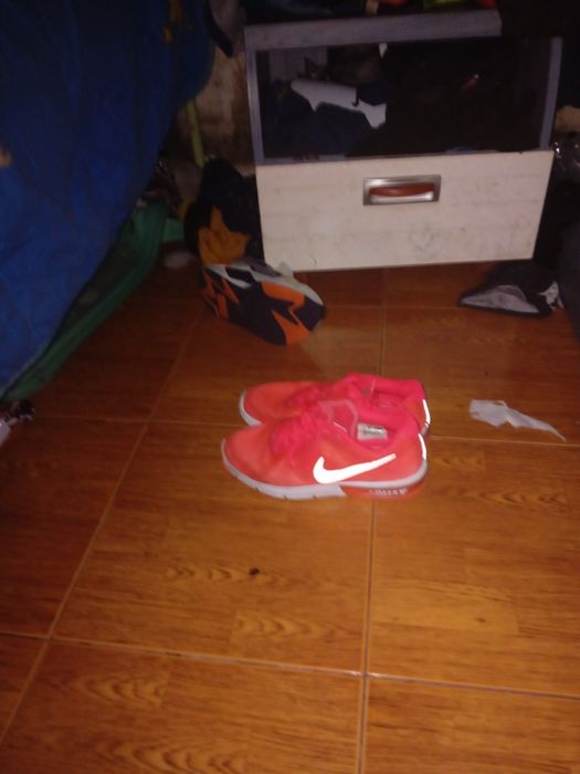 Vendo sapatilhas nike com pouco uso