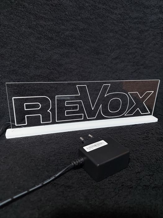 Lampka logo led revox