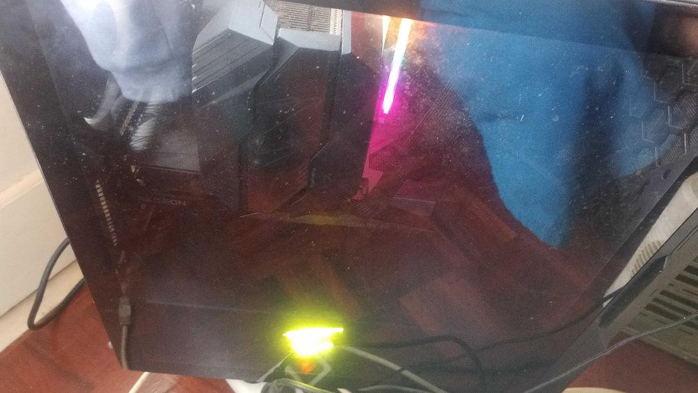 CPU AMD Vermeer e GPU AMD Navi23