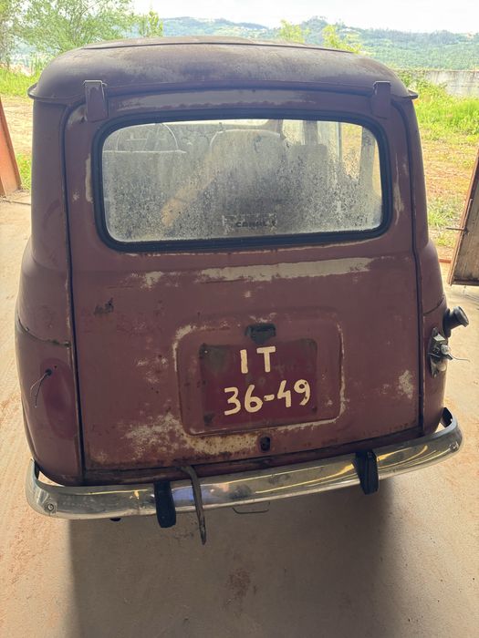 Renault 4L 1975 (trabalha e anda)