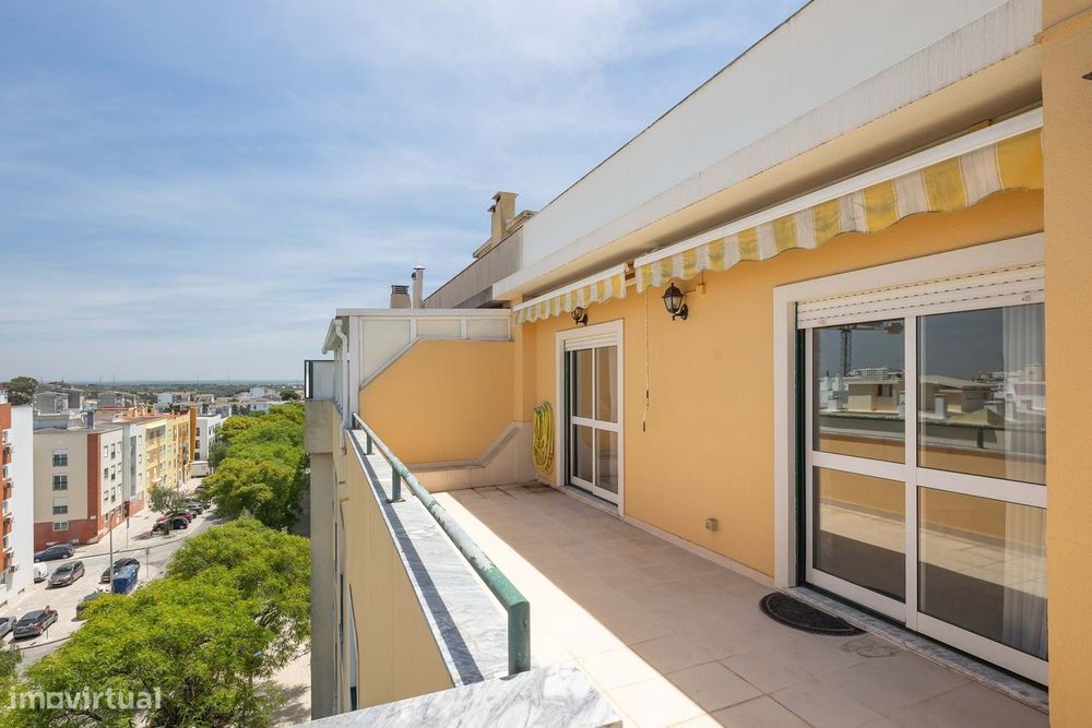 3-Bedroom Apartment Converted into a 2-Bedroom Unit with Terrace!