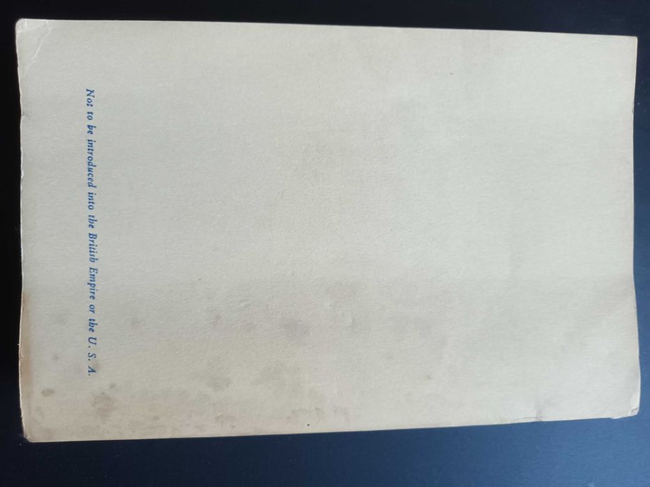 Alice's Adventures in Wonderland and Through the Looking-Glass 1ª Ed.