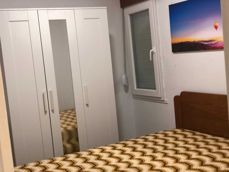 Quarto para arrendamento mensal