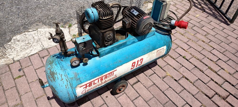 Vendo ou troco Compressor trifásico 100l felisatti 913