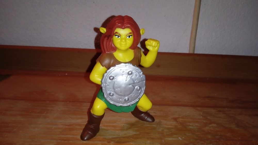 (Brinquedos) 4 figuras Shrek McDonald's