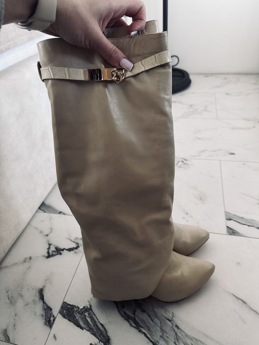 Сапожки шкіра бежеві акція