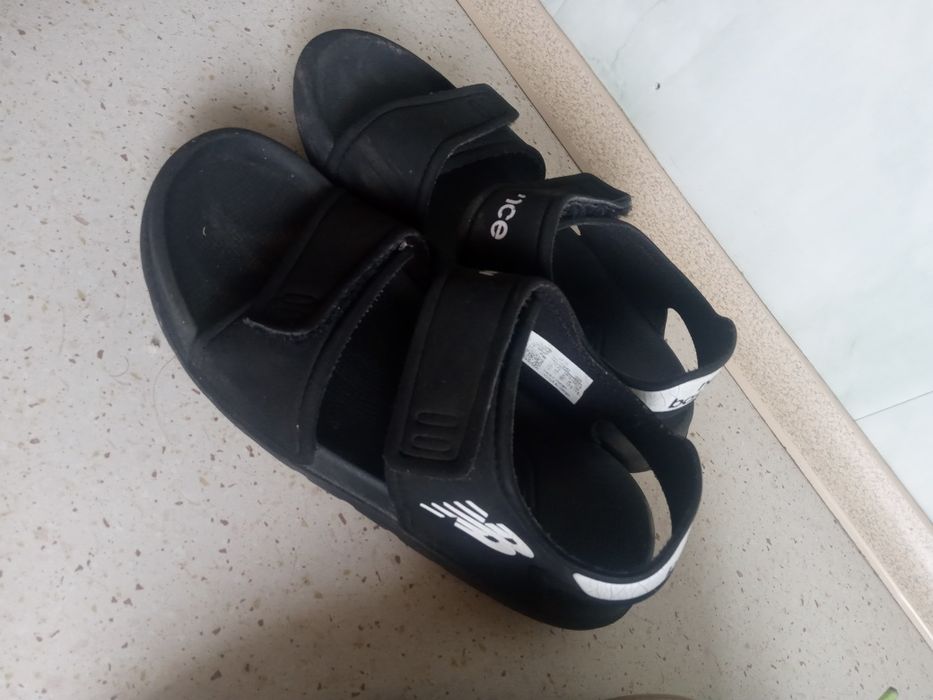 (4) Zestaw buty dla chłopca 31 wkładka 20,5 cm uszkodzone
