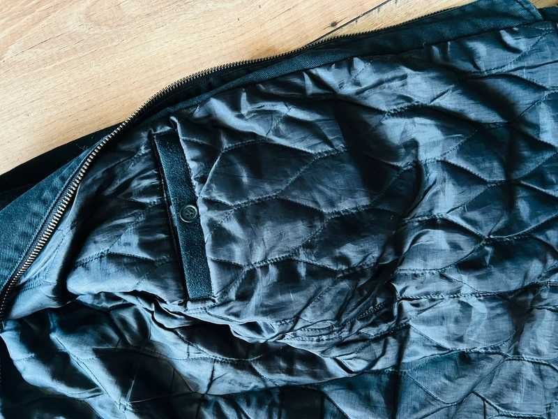 Czarny męski płaszcz ocieplany rozpinany XL L z kołnierzem