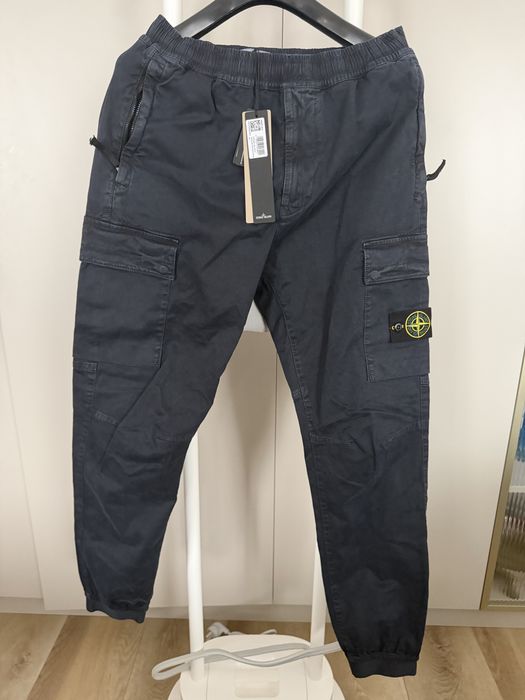 Штани карго Stone Island