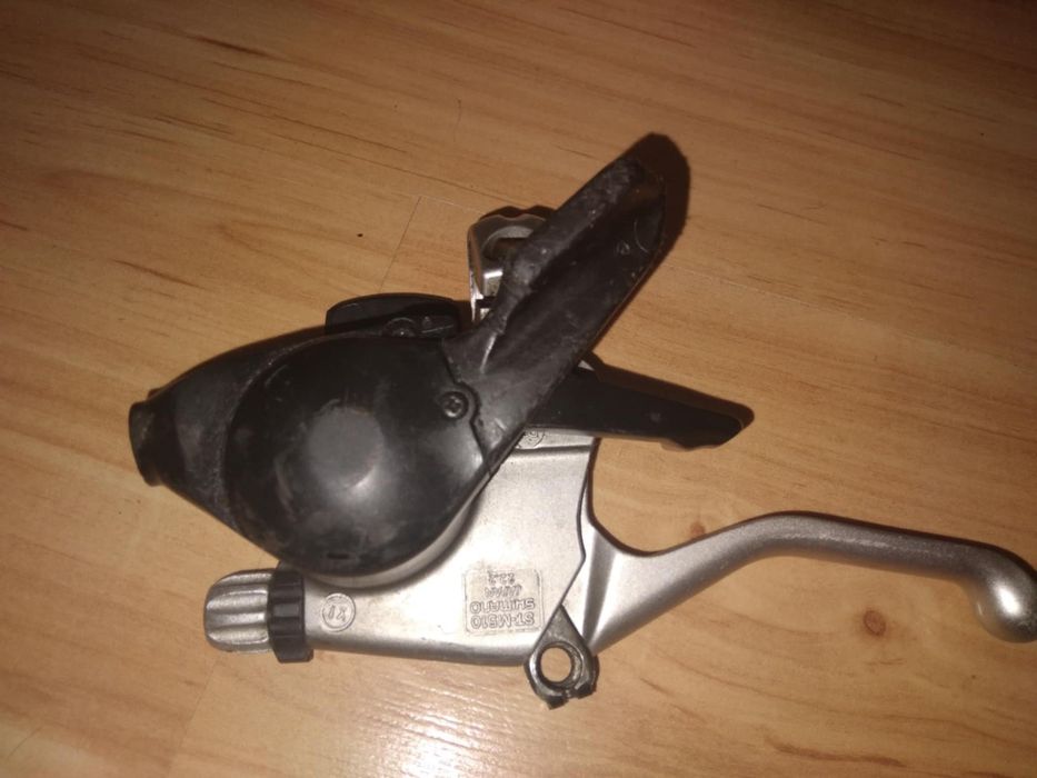 Klamkomanetka Shimano Deore ST-M510.