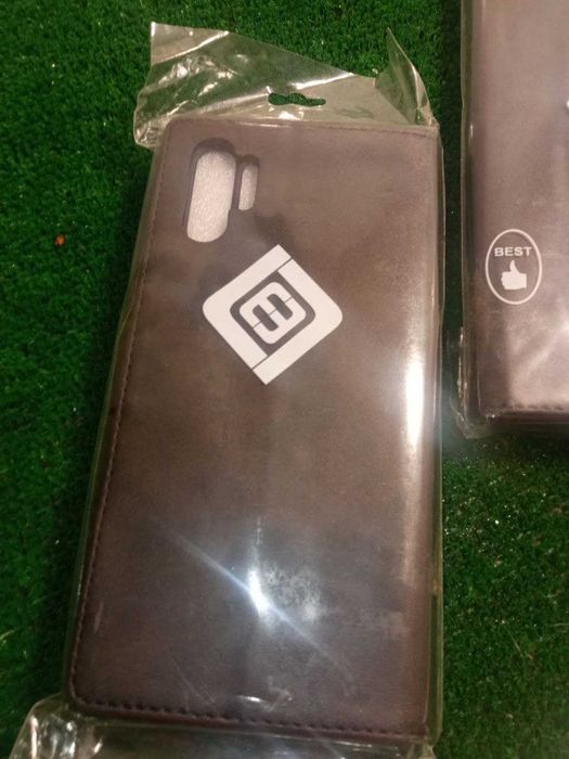 Продаю чохли-бампери на Samsung Note 10 plus .