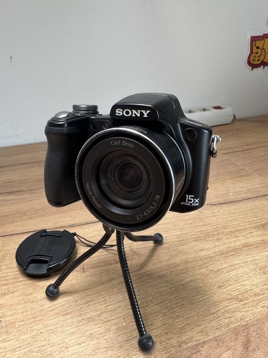 Цифровий фотоапарат Sony Cyber-shot DSC-H50