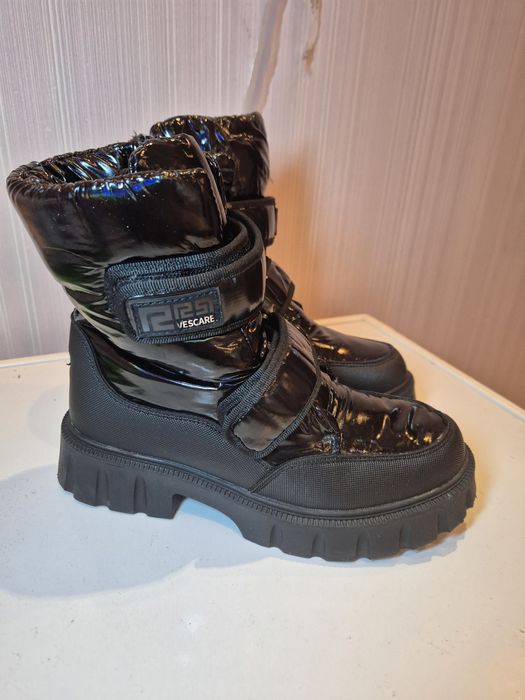 Сапоги ботинки термо  Том.м теплые 37..38р