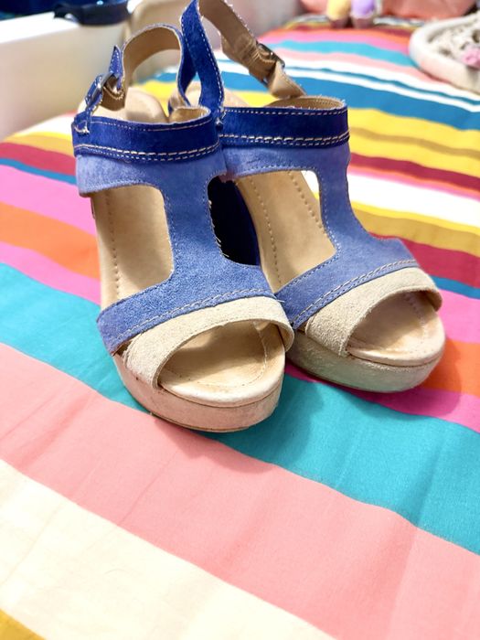 Sandálias camurça FOREVA