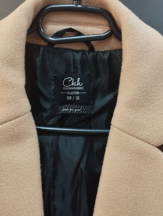 Sprzedam płaszcz rozmiar C&A rozmiar 36