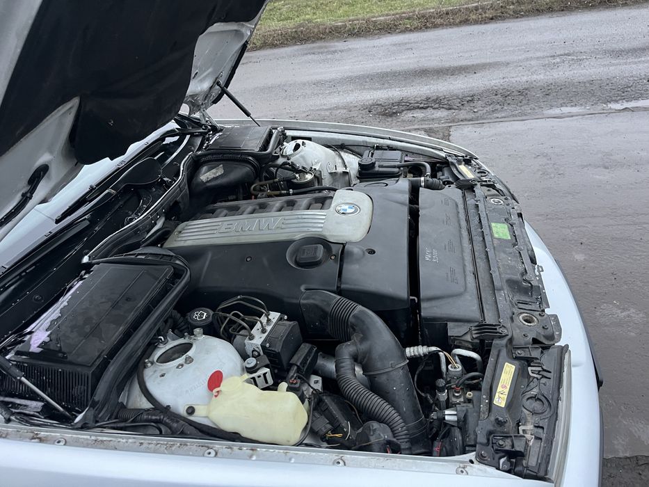 Продам BMW е39 2001 рік м57