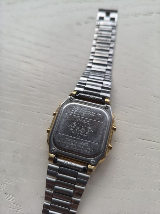 Casio relógio old school digital